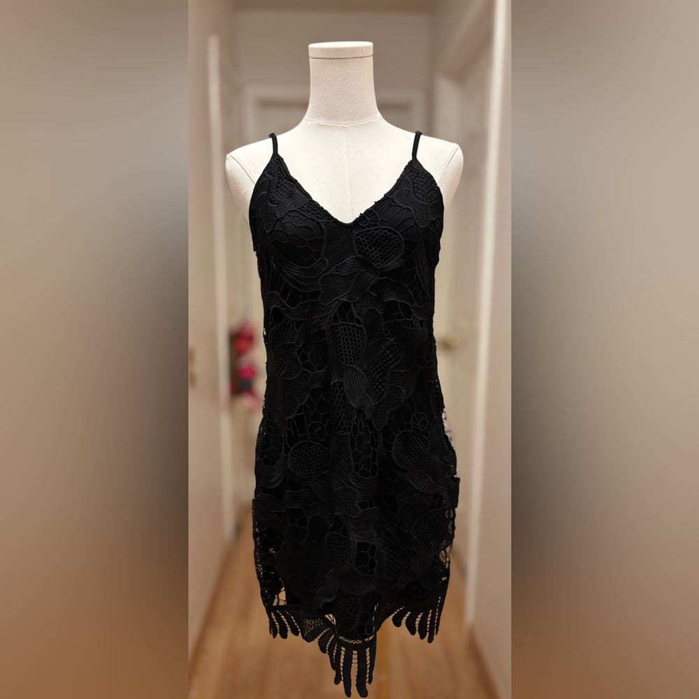 Express mini dress with crochet layer sz S